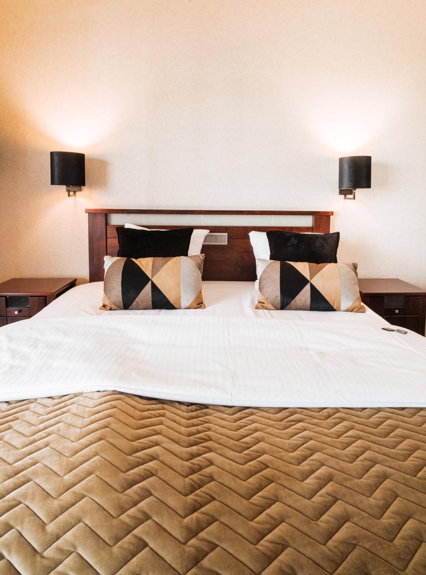 Turnhout City Hotel Экстерьер фото
